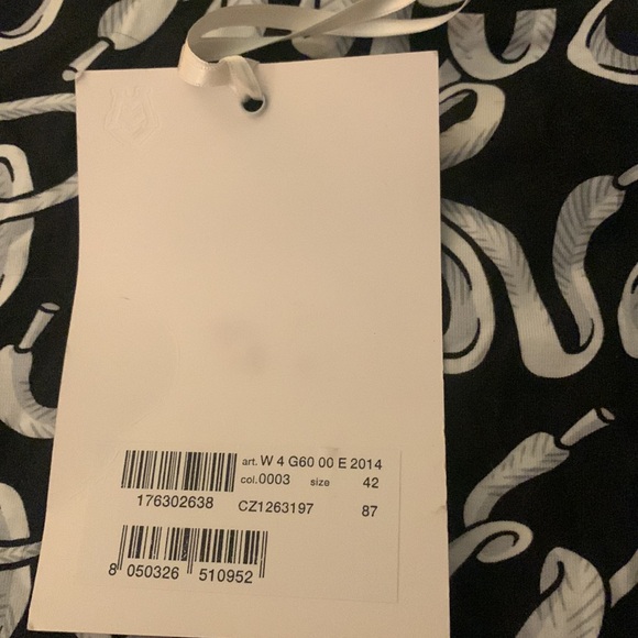 Love Moschino Top size US 6 NWT - Picture 8 of 9